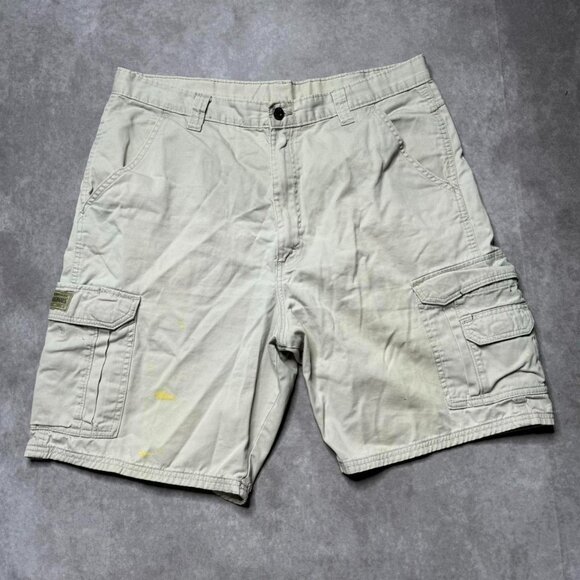 Beige Wrangler Cargo Shorts - Picture 1 of 4